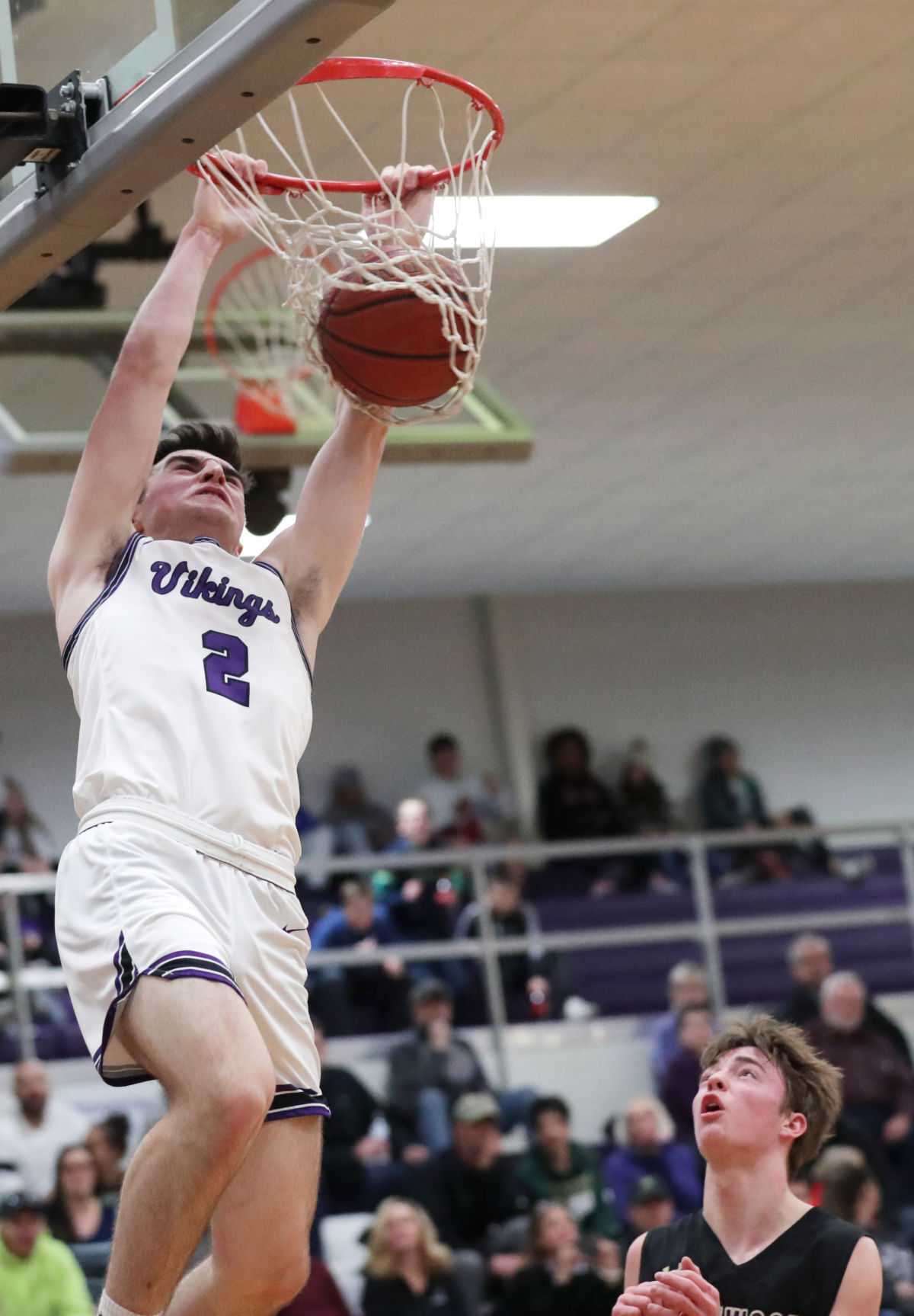 Stoughton 48, Edgewood 33